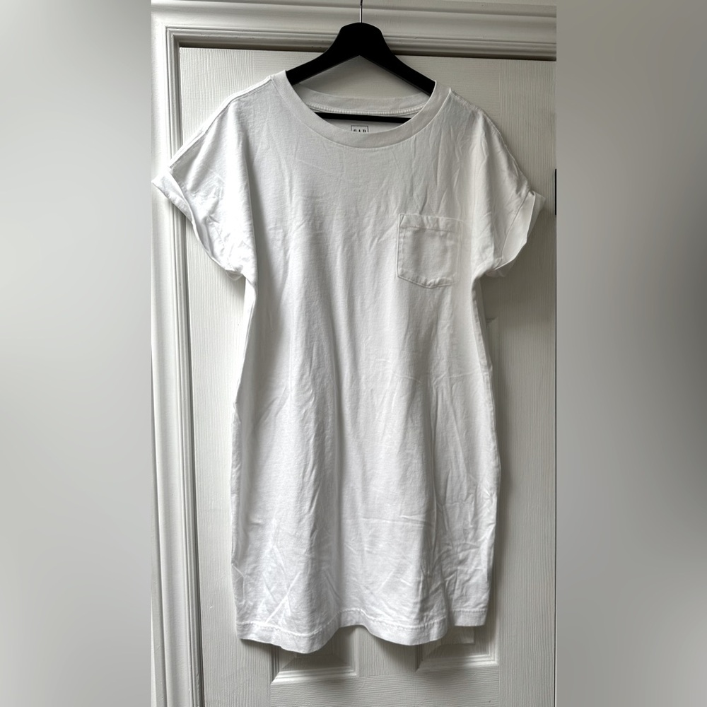 GAP White T Shirt Dress Size M NWOT